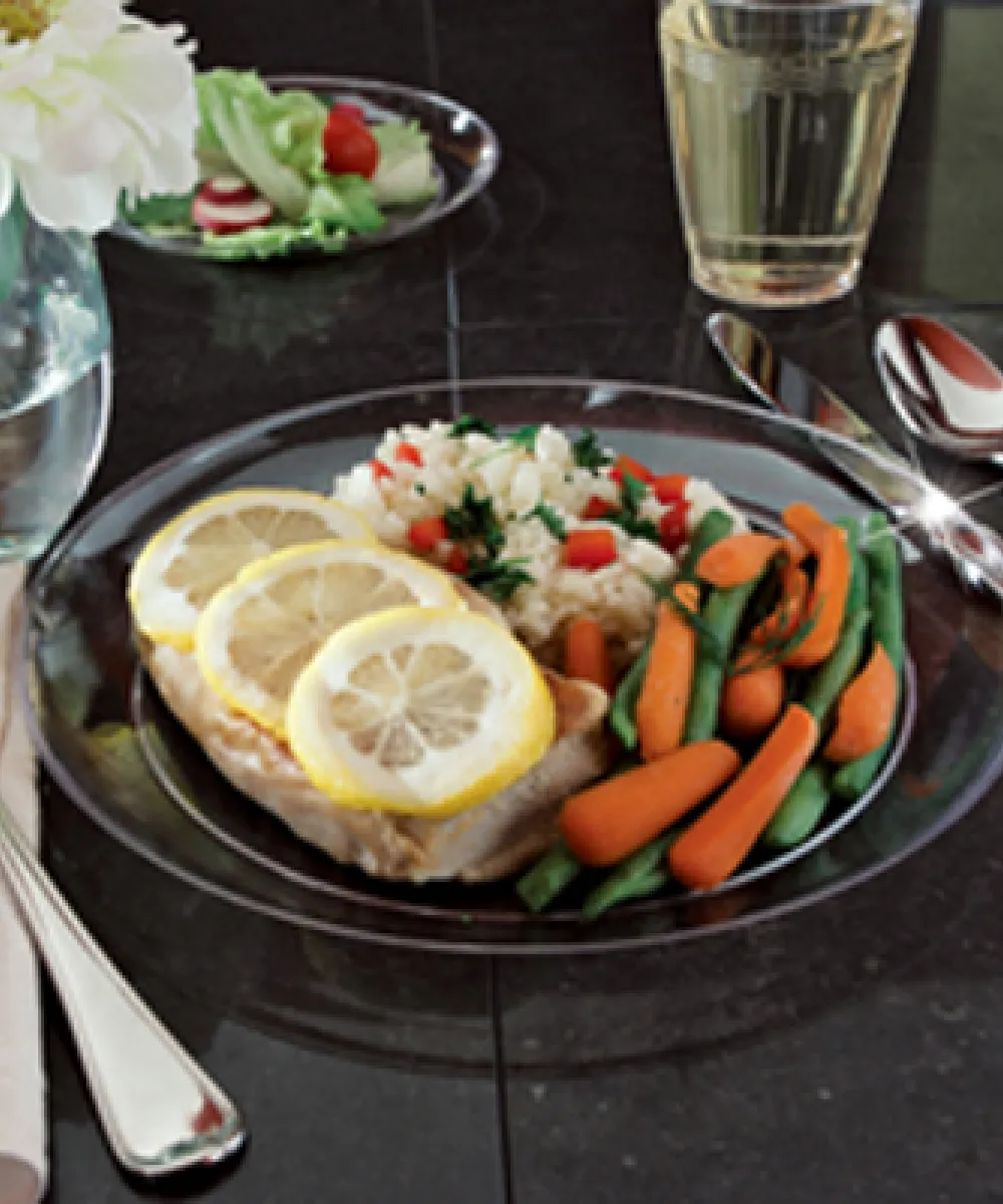PLATE 9" CLEAR WARE DINNER PLASTIC ROUND - 250/CASE